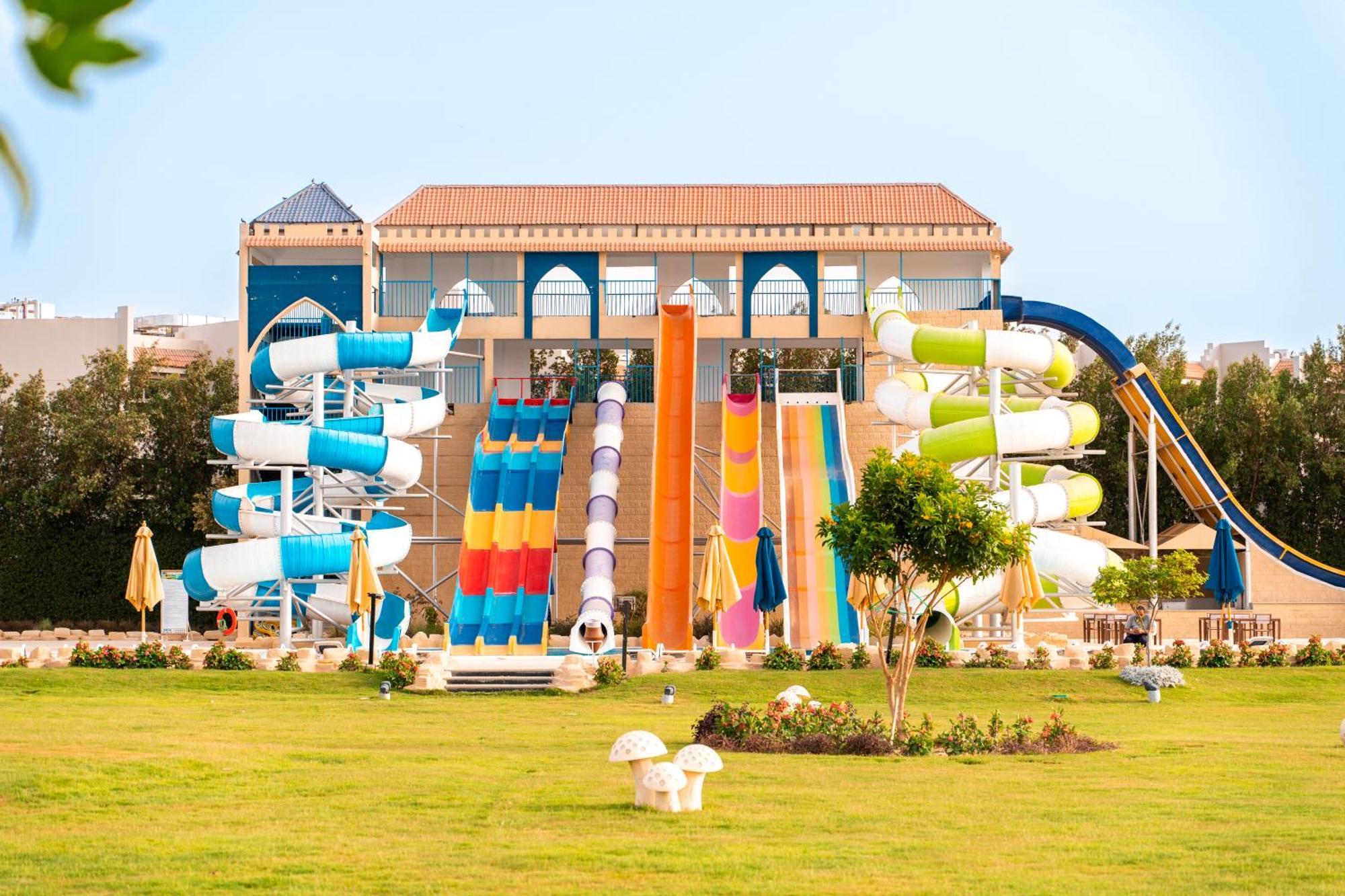 Gravity Hotel & Aqua Park Hurghada Families And Couples Only Kültér fotó